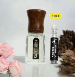 Sweet Musk Attar with sample